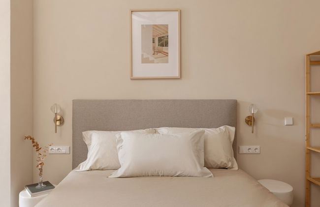 MH Apartments Central Valencia - Photo 12