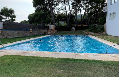 Beautiful apartment with pool terrace parking - Foto 26