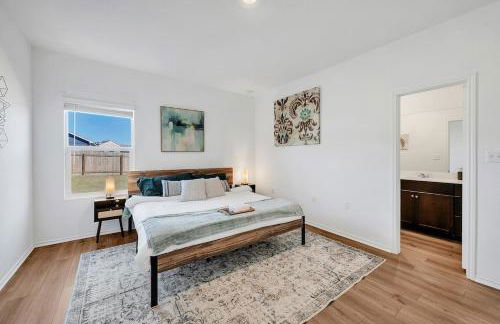 Austin Hideaway - King Bed, Game Room, FREE Coffee - Foto 13