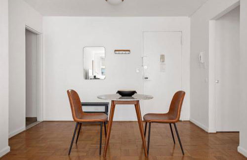 UES 1br w elevator doorman nr Central Park NYC-1186 - Foto 5