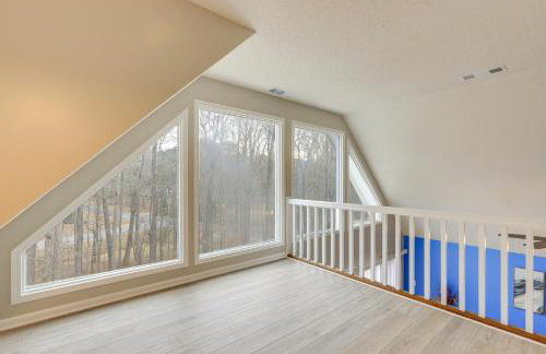 4 Mi to Charming Dtwn Fayetteville! Bright Home - Foto 24