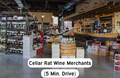 Classy 2BR-Parking, Rooftop,Near Arrowhd & TMobile - Photo 45