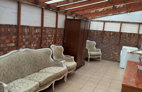 2 bed-Sleeps 4-Private Patio-Pets-Near Heathrow - Foto 6