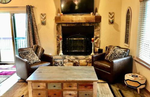 Horsin Around-cabin With A Peaceful Covered Deck - Foto 13