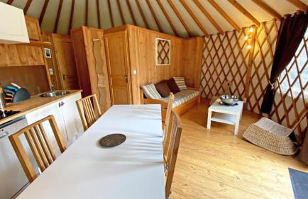 Gîte Les yourtes de Saint Mathieu N°1 - Foto 3