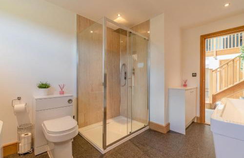 Lower Lodge Barn - Photo 28