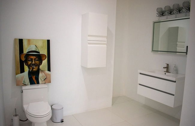 The W Villa 5 B R Oceanfront w Staff - Photo 24