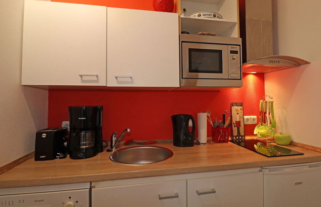 Chic Stay Near Baltic Beach - Photo 14