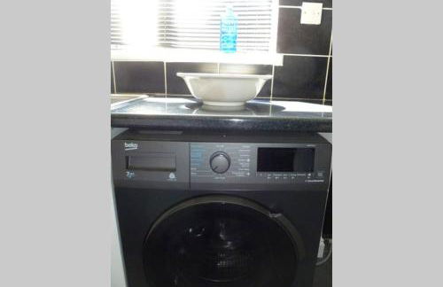 Cosy and Peaceful Maisonette with Terrace, Kidderminster - Foto 18