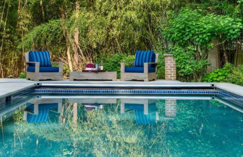 Luxury Princeton Estate Pool, Hot Tub, Sleeps 20 - Photo 16