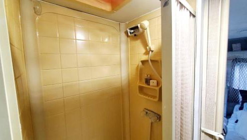 Camper Apt DE Sleeps 3 - Foto 5, Shower