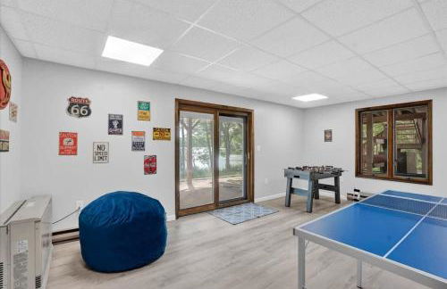 Lakefront Big Bass Lake Dock Games - Foto 25