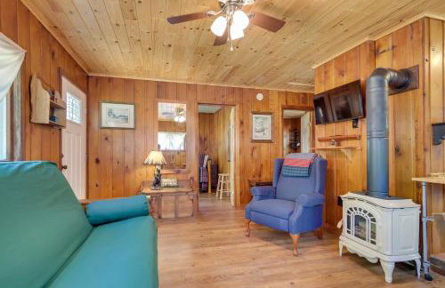 Walk to Lakefront! Cabin 21 Mi to Boyne Mtn Resort - Foto 5