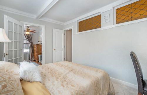 Newly Renovated Cottage 5 mins from Beach! - Foto 23