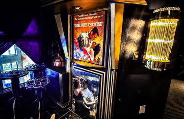 Crystal Palm Lakefront Luxury Home 6 Bed and 5 Bath - Foto 41