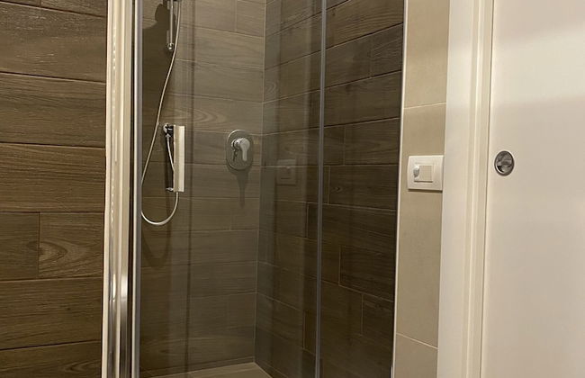 FraMe Room - Photo 12