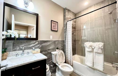 501 Cozy and Comfy 1BR apartment in center city - Foto 42