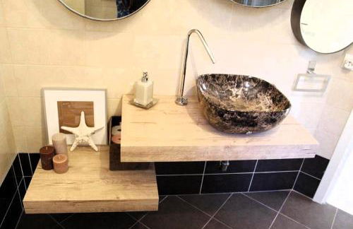 Mediterranean Apartment Pool & Parking - Foto 22