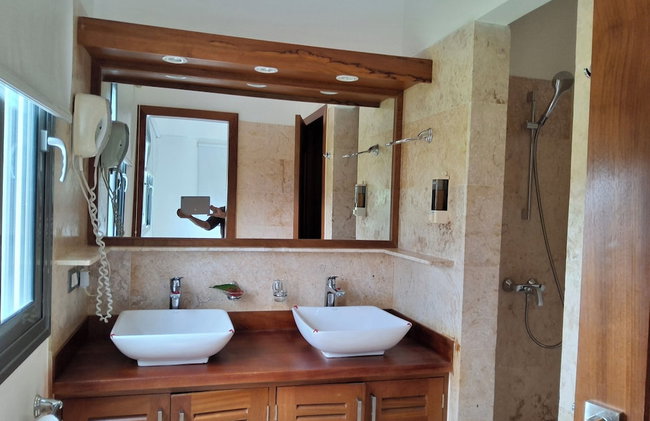 Aligio Aparthotel Beachfront - Foto 69