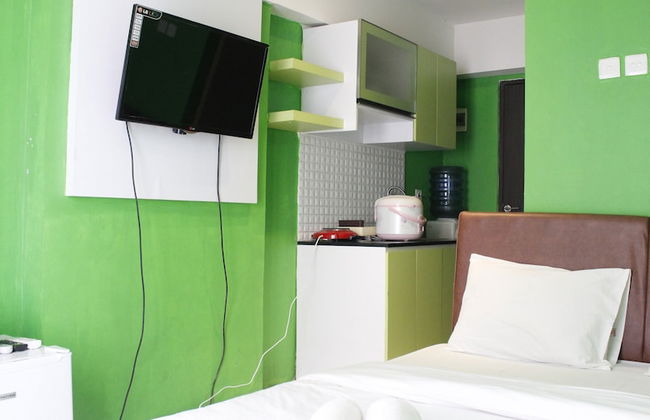 Compact Studio Room The Jarrdin Cihampelas Apartment - Photo 20
