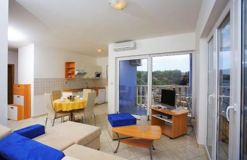 Aparthotel Marina Gromela - Photo 49