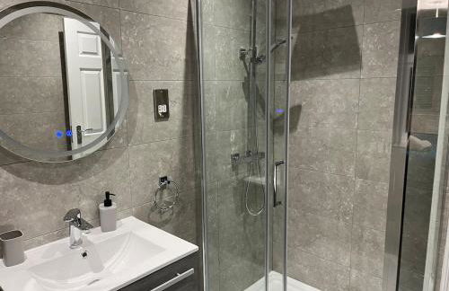 6 Bedroom Luxury Home - Foto 18