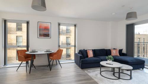 Lovely Home Near Canal, Park, & Central MK - Foto 3