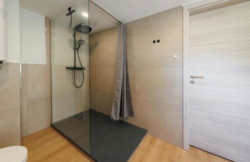 CASA BENJI - Familienfreundliche FeWo - Landhausstil - Garten - Parkplatz - Foto 8