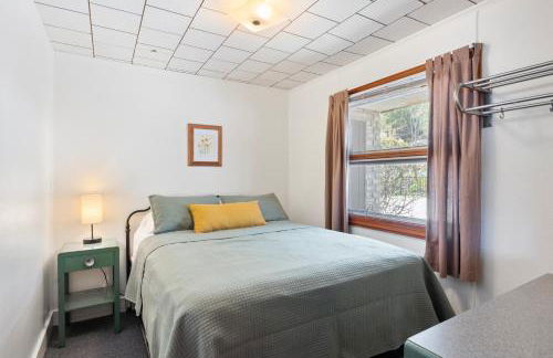 Squam Waterfront 2 bed rental (Suite 6) - Foto 7