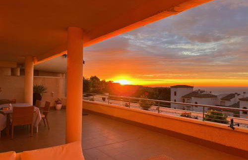 Precioso apartamento con piscina, vistas a mar - Foto 19