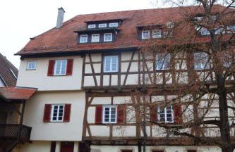 Triple room in a historic half-timbered house - Foto 24