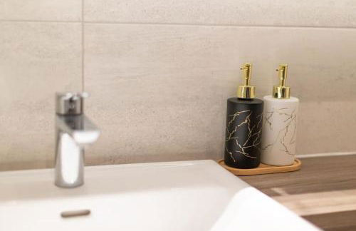 Runway Retreat, close to London Heathrow - Foto 8