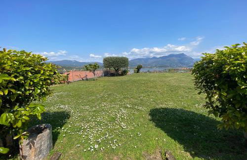 Flowers & garden apartment con vista lago - Foto 45