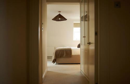 Europa House Apartments - Photo 35