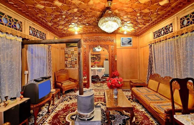 Golden Crest Houseboats - Foto 22