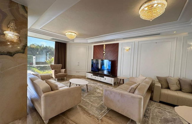 Beverly hills standalone villa with pool - Foto 12