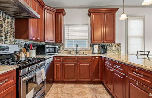 HUGE Cozy Jersey City Oasis with Double Balcony - 20 mins to NYC - Foto 10