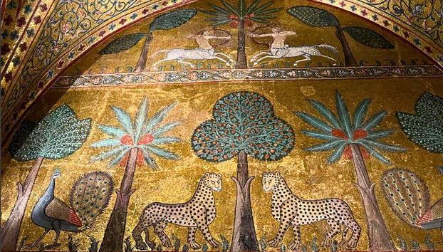 Admire os impressionantes mosaicos da Capela Palatina