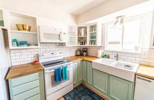 Turquoise Door, Spacious Duplex, 3 Kings near AFA - Foto 26