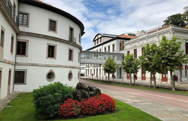 Hiking, eating and relaxing in an 18th century Spa near Oviedo - Photo 1