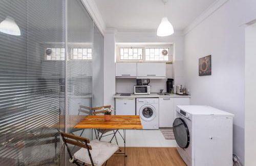 Lisbon Apartment 3 - Photo 8