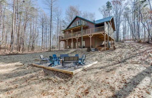 Fantastic Family Cabin w Firepit - Foto 14