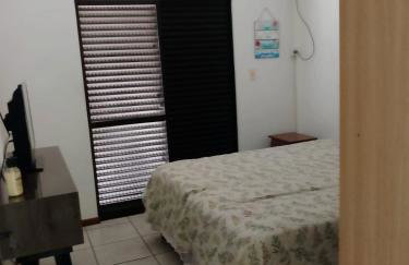 Sobrado Bombinhas 80m da praia - Photo 7