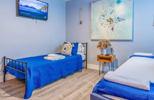 Casa Tropicana - Heated Pool, Game Room & Mins from beach - Foto 20