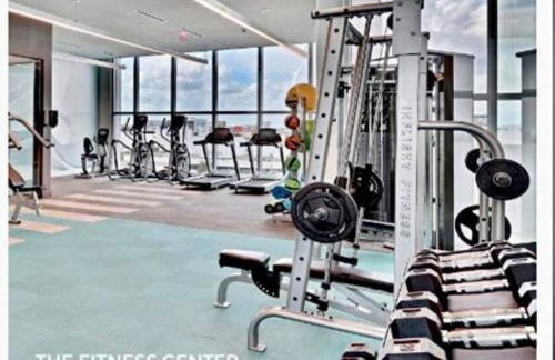 Sleek 2BD 2BA Condo In Miami Design District - Photo 38