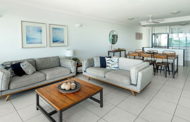 Waters Edge Apartment - Photo 22