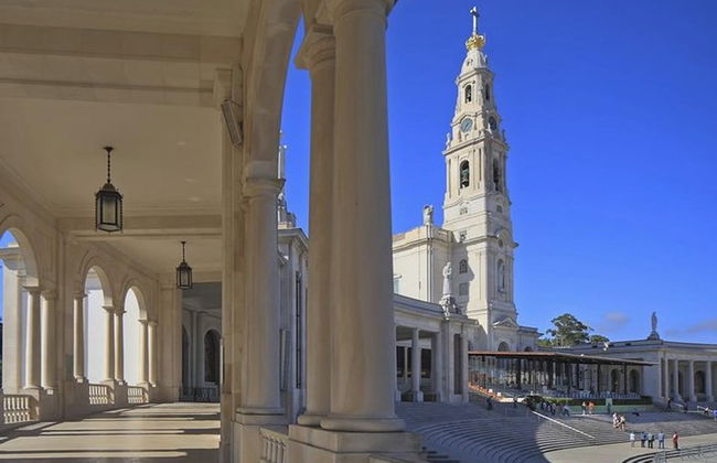 Fátima Batalha Nazaré and Óbidos Full Day Tour from Lisbon - Photo 14