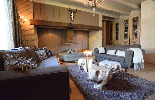 Grand Holiday Home in Alphen with Sauna & Hot Tub - Foto 17