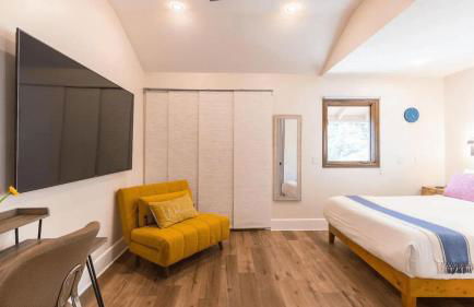 20 Acre Panoramic View Estate Hot Tub Pickleball Game Room - Foto 24