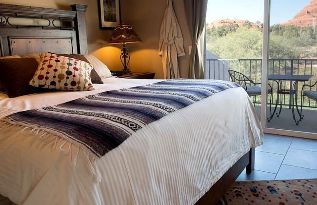 Cozy Cactus Resort ...sorta kinda - Photo 7